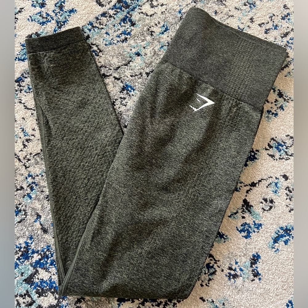 Gymshark- Vital Seamless Leggings- Size M